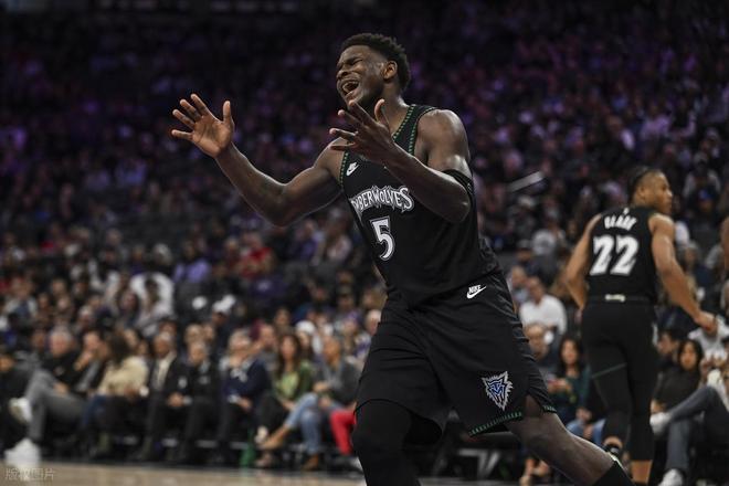 AYX SPORTS包含英超转会期走向成谜，明尼苏达森林狼迎来里程碑，赛场秩序良好，临场指挥获称赞的词条