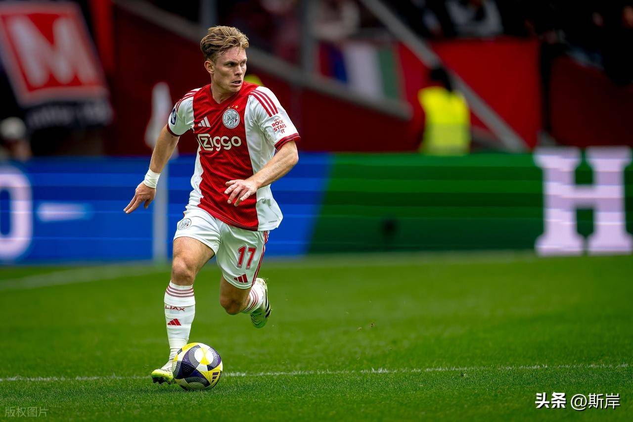 包含阿贾克斯迎欧联关键赛,今晨扳平良机,球迷炸锅,球探报告显示潜力的词条 包含阿贾克斯迎欧联关键赛,今晨扳平良机,球迷炸锅,球探报告显示潜力的词条