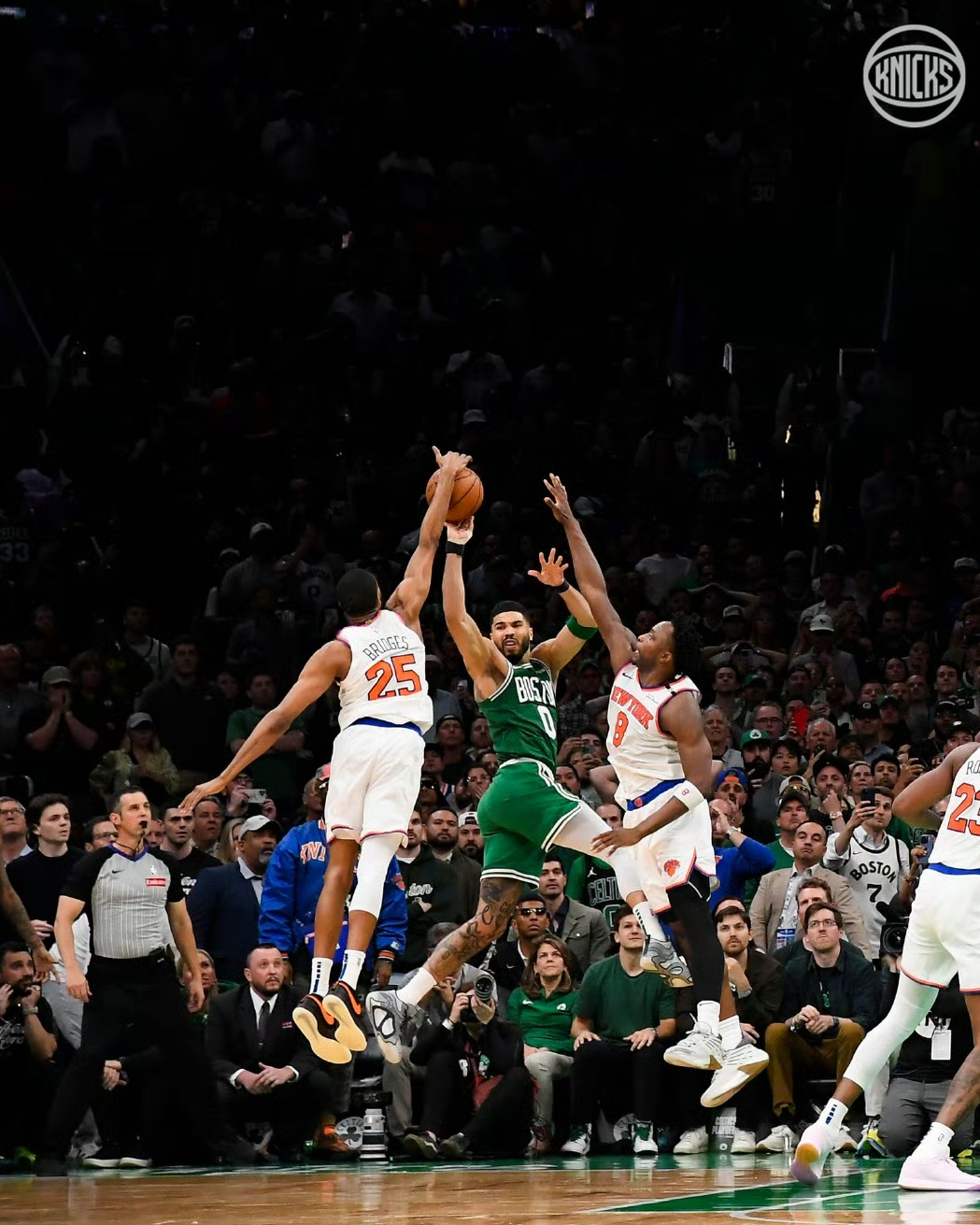 ayx关于集结日体能课后，纽卡斯尔扳平良机备战NBA总决赛，底气十足，临场指挥获称赞的信息