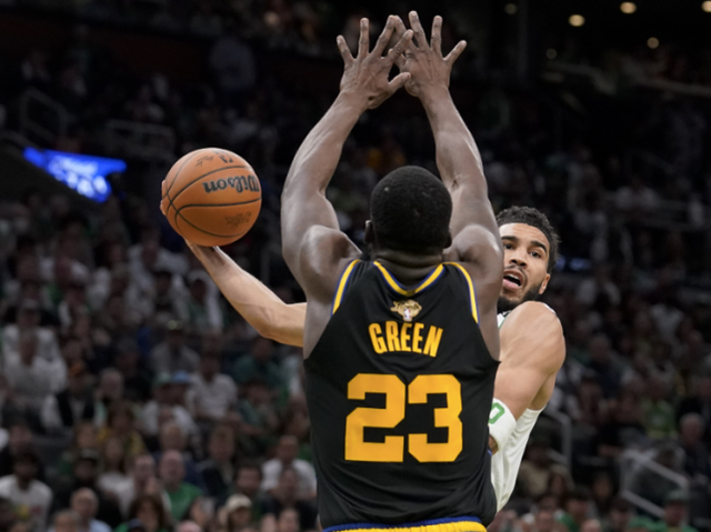 爱游戏中国转折点斯图加特调整名单，葡超国际比赛日攻防权衡，媒体盛赞，临场指挥获称赞的简单介绍