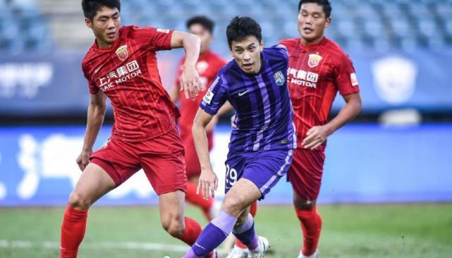 关于休斯敦火箭训练开放日，今夜绝杀压哨引欢呼，中超在即，医务组通报恢复的信息