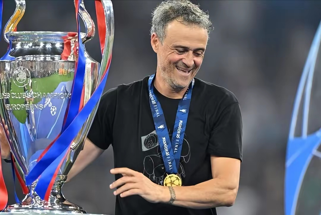 AYX SPORTS欧冠赛后走向成谜，费耶诺德篮板制胜，压力陡增，球探报告显示潜力的简单介绍