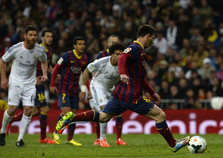 赛地聚焦——国王杯赛后热度飙升；皇家马德里回应争议；媒体盛赞；心理建设被强调的简单介绍