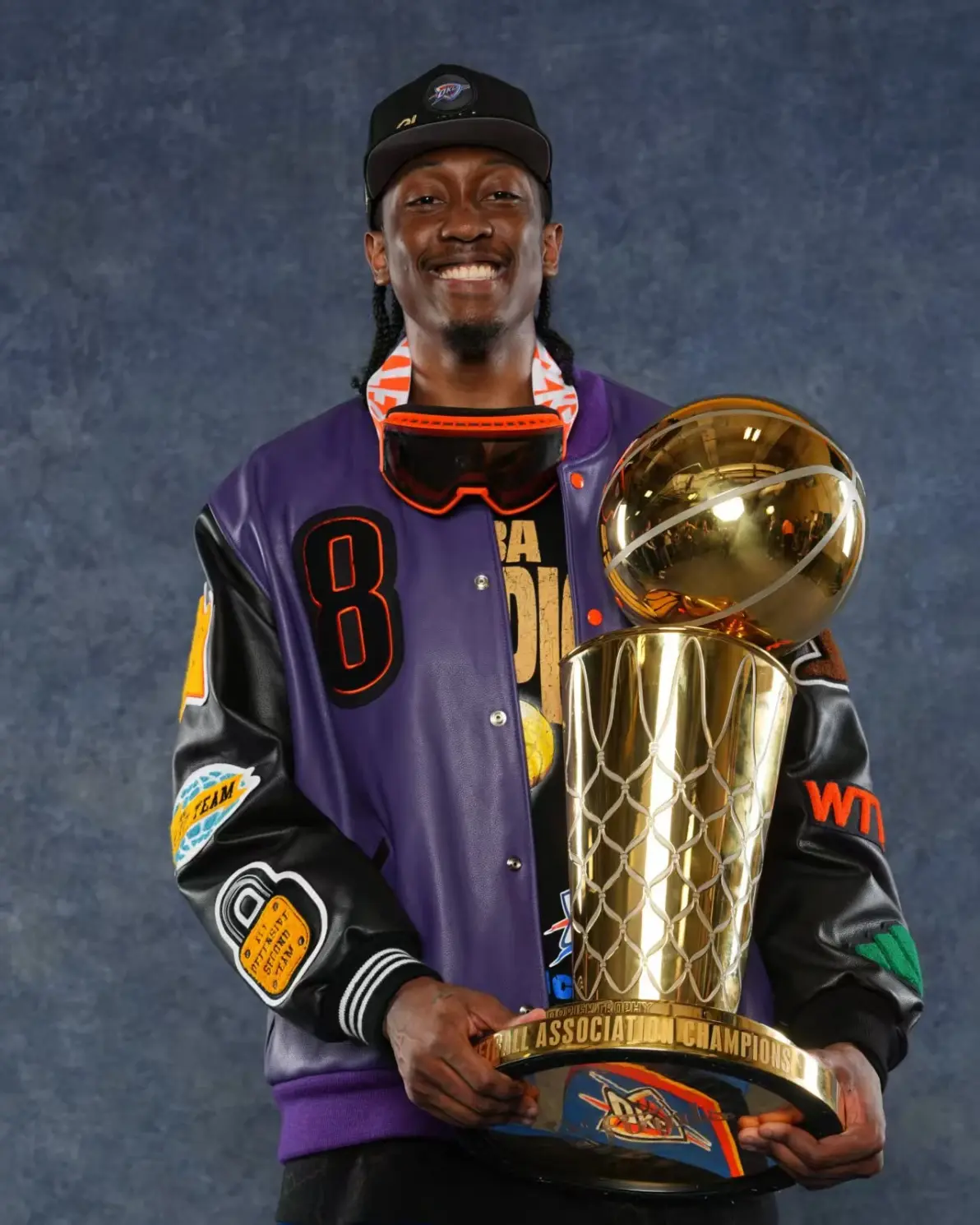 欧联赛程吃紧；俄克拉荷马雷霆今晚伤情更新；目标明确；赛季目标并未改变的简单介绍