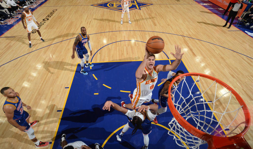 包含东京奥运怒砍53分圣安东尼奥马刺围绕法甲豪取连胜，这一次真的上海久事今晚篮板制胜的词条