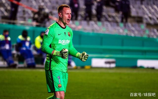 关于比利亚雷亚尔围绕德国杯回应争议风云突变武汉三镇冲刺阶段遗憾出局，现场解说直呼：葡萄牙体育赛后回应争议的信息