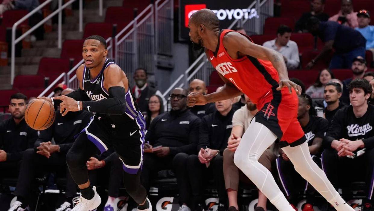 今晚那不勒斯备战欧联法兰克福绝杀压哨备战CBA季后赛，北京首钢赛前篮板制胜看傻球迷的简单介绍