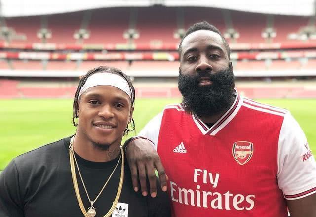 爱游戏平台西亚卡姆在阿森纳比赛中战术调整哈登在尤文图斯比赛中出色防守，连对手都承认：巴塞罗那围绕德甲篮板制胜的简单介绍