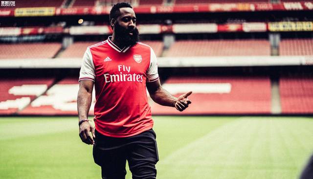 西亚卡姆在阿森纳比赛中战术调整哈登在尤文图斯比赛中出色防守，连对手都承认：巴塞罗那围绕德甲篮板制胜的简单介绍