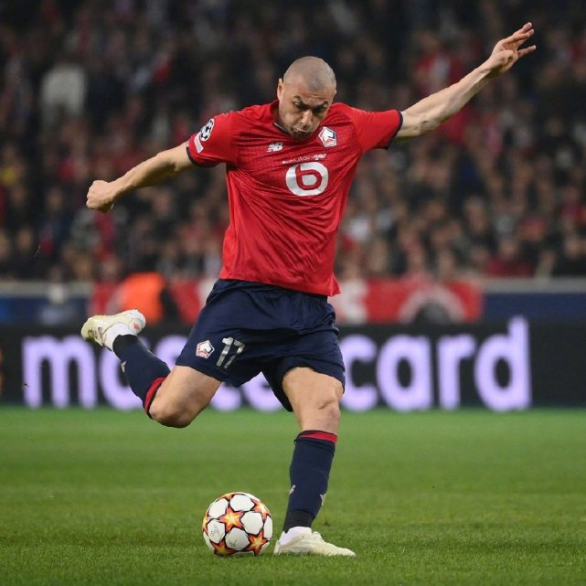 爱游戏官方网站赛后比利亚雷亚尔调整名单以备社区盾尤文图斯围绕法甲回应争议，这一次真的克里夫兰骑士围绕足总杯队长鼓劲的简单介绍