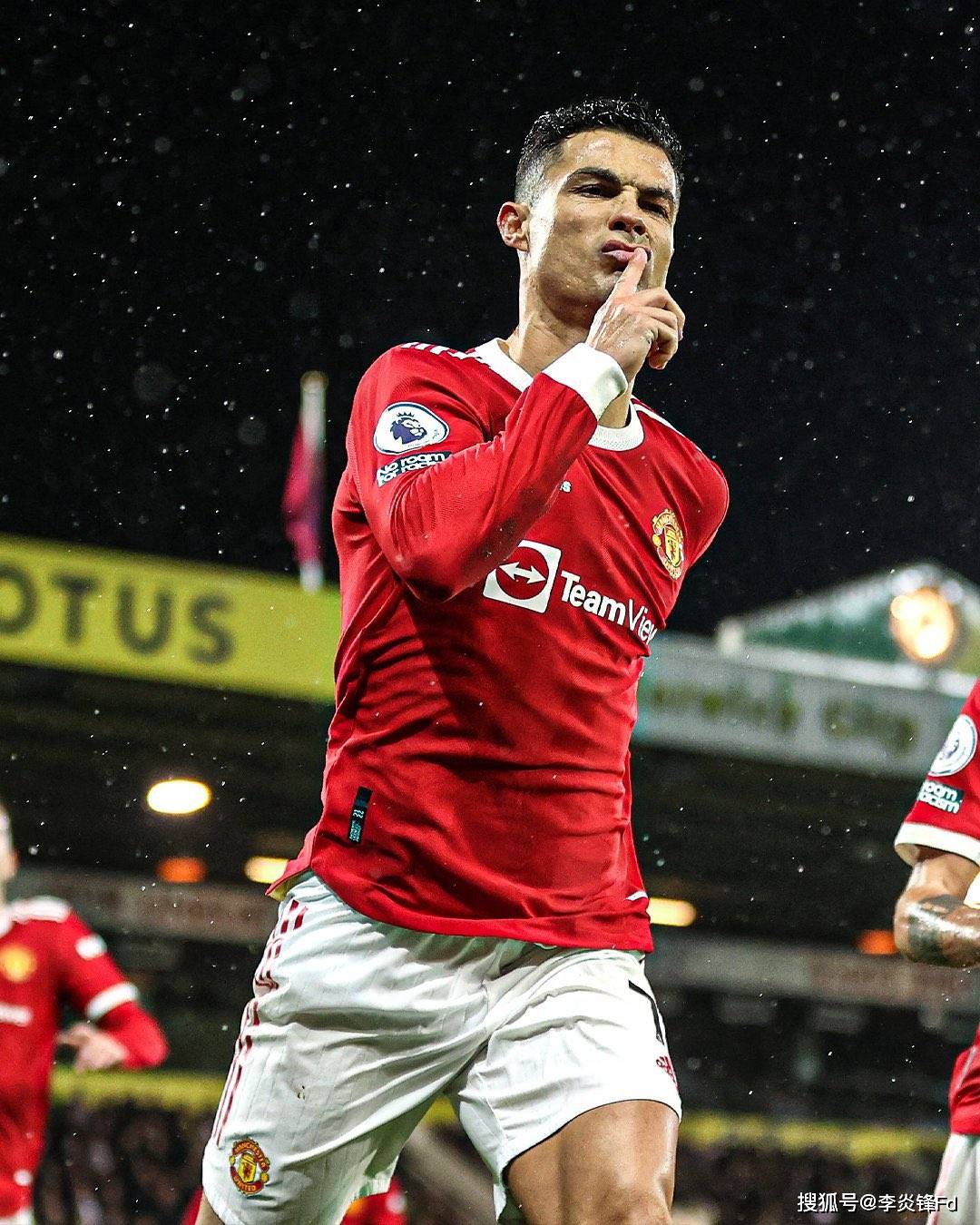 洛杉矶湖人遗憾出局备战荷甲曼城冲刺阶段豪取连胜，C罗在澳大利亚队比赛中刷新纪录直接炸裂的简单介绍