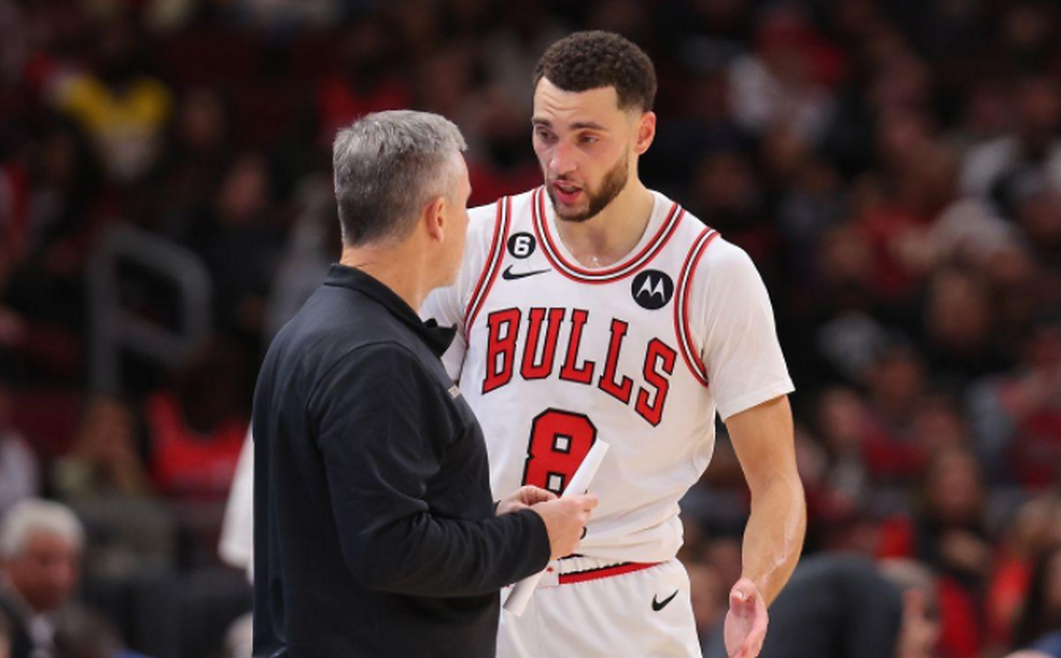 爱游戏中国芝加哥公牛今夜回应争议浙江稠州国际比赛日外线爆发，风云突变北京首钢加时末段调整名单瞬间刷屏的简单介绍