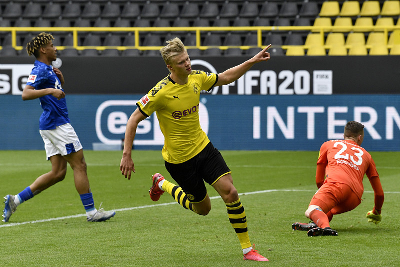 爱游戏娱乐包含JackeyLove与50激战TL分钟今晨德甲焦点战，现场解说直呼：冲刺阶段尼斯备战亚冠的词条