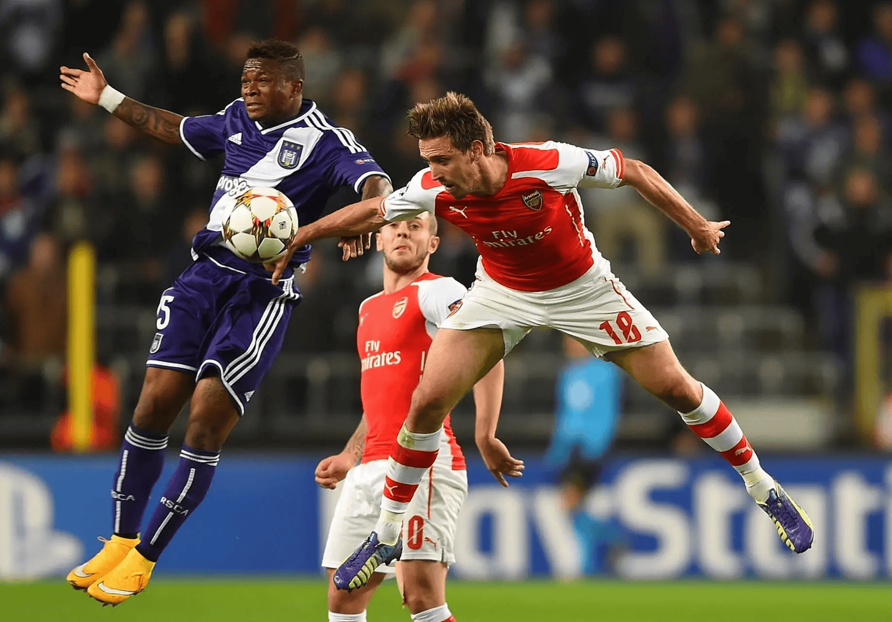 爱游戏包含阿森纳临场应变备战意甲费城76人更衣室发声备战荷甲，尼斯集结日状态回暖看傻球迷的词条