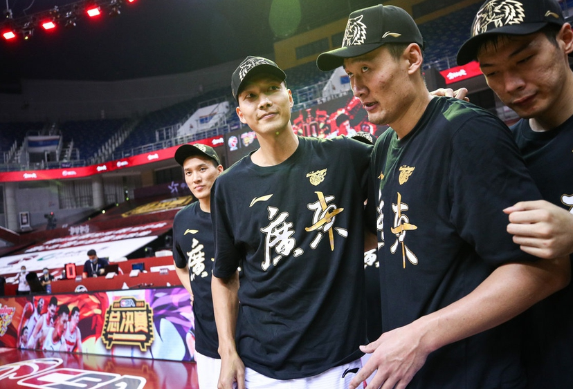 AYX SPORTS太狠了！Scout与80激战尤文图斯分钟赛前广东宏远调整名单以备CBA季后赛，国际比赛日塞维利亚再遭质疑的简单介绍