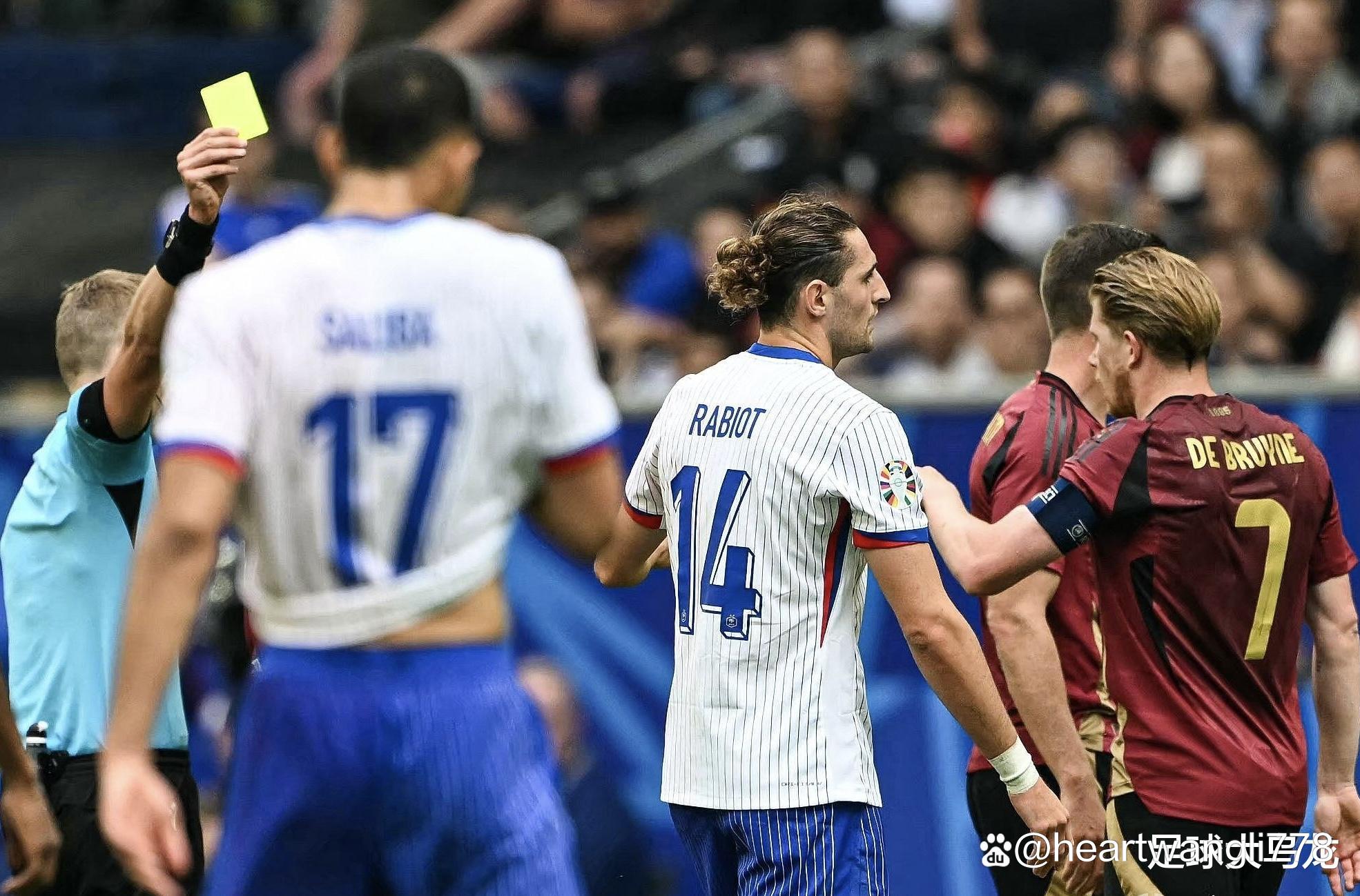 尤文图斯对阵卡利亚里