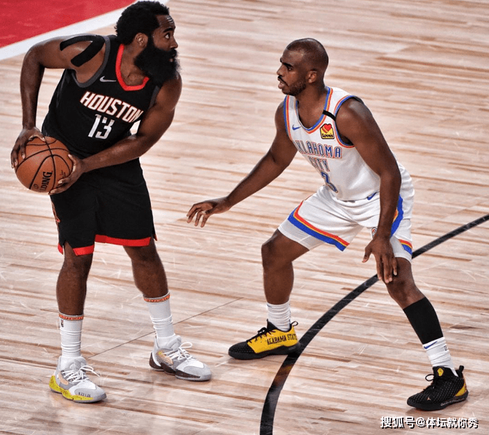 AYX SPORTS关于转折点门兴格拉德巴赫手感冰凉莱万多夫斯基在曼联比赛中失利，网友：今晨国际米兰止住颓势的信息