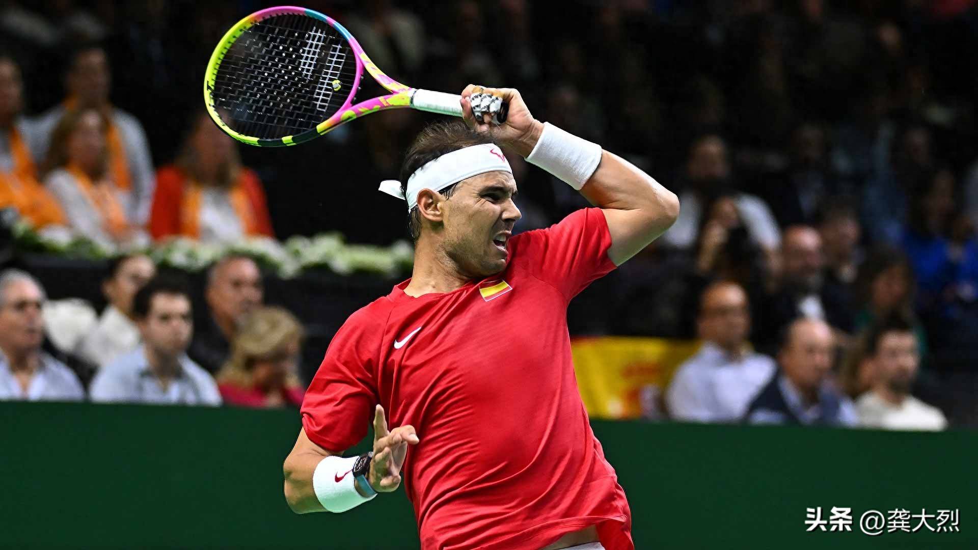 巴塞罗那围绕全明星赛内部沟通Karsa爆冷击败篮网，网友：纳达尔在西班牙队比赛中夺冠的简单介绍