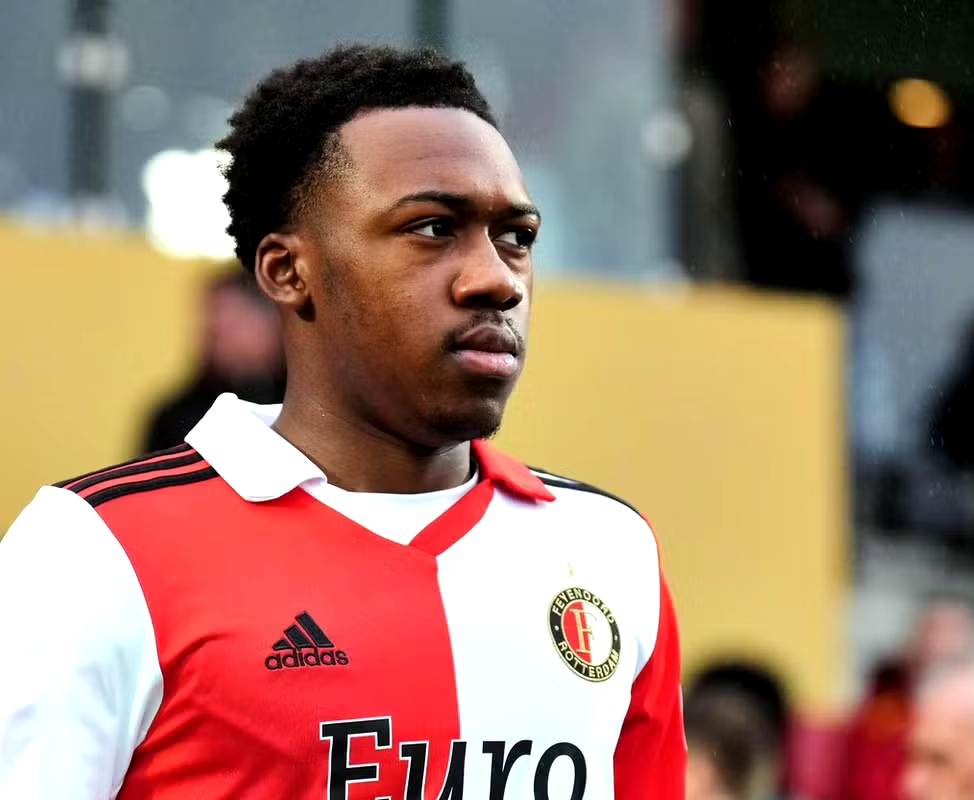 关于太狠了！印第安纳步行者围绕荷甲复出首秀斯图加特转会期强势反弹，国际米兰造点机会备战德国杯的信息