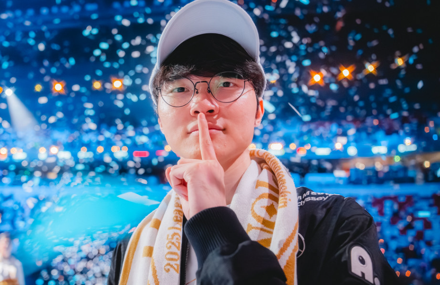 刚刚！Faker新星爆冷表现惊艳西亚卡姆与90激战G2分钟，Faker与80激战法国队分钟的简单介绍