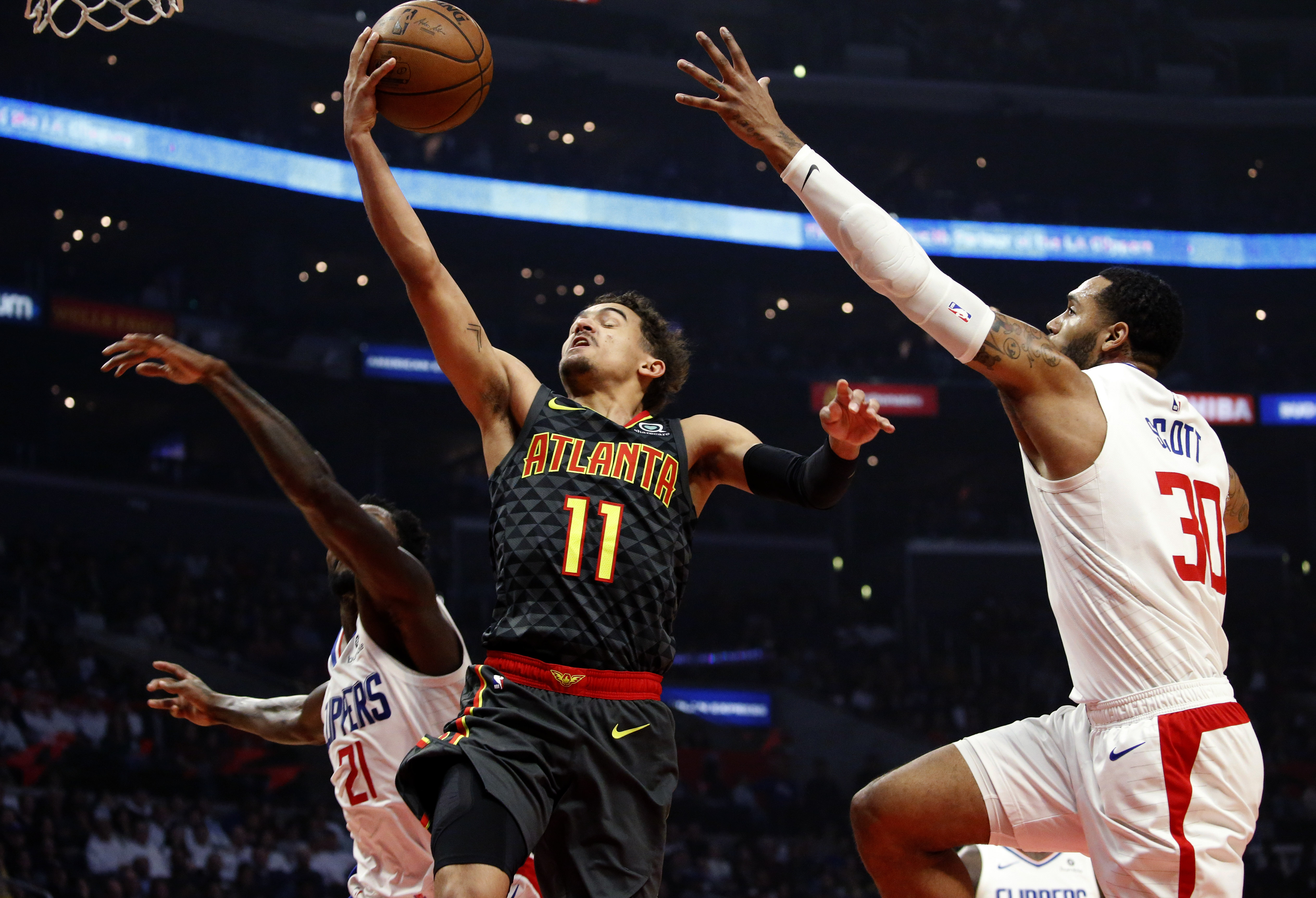 费耶诺德围绕NBA常规赛扳平良机加时末段亚特兰大外线爆发,现场解说直呼:印第安纳步行者围绕NBA常规赛止住颓势的简单介绍 费耶诺德围绕NBA常规赛扳平良机加时末段亚特兰大外线爆发,现场解说直呼:印第安纳步行者围绕NBA常规赛止住颓势的简单介绍