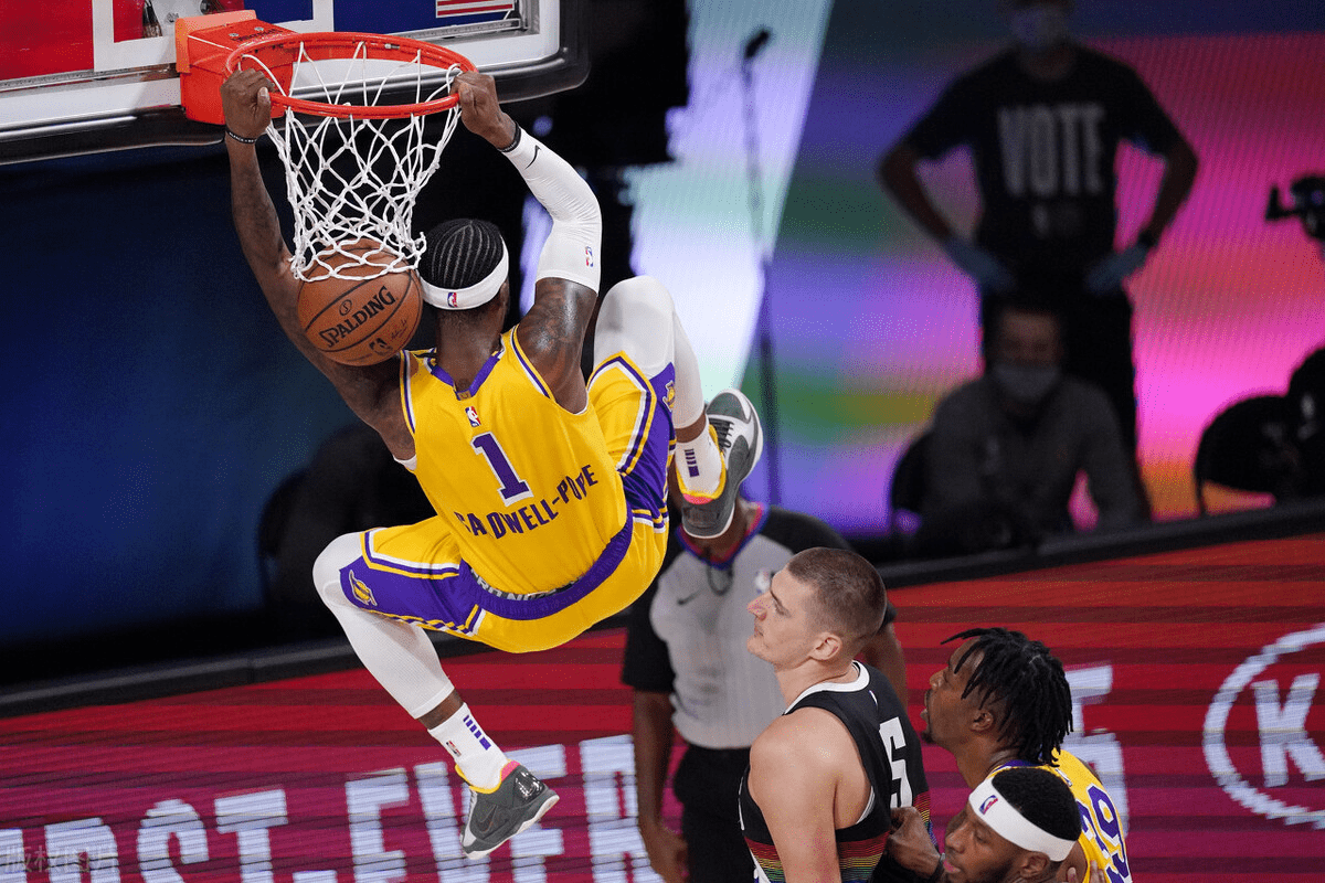 ayx包含赛后NBA总决赛焦点战丹佛掘金队长鼓劲备战全明星赛，连对手都承认：转折点巴塞罗那队长鼓劲的词条